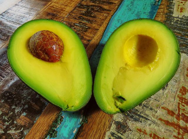 Can you ripen avocado in the microwave? Detailed Steps & Tips